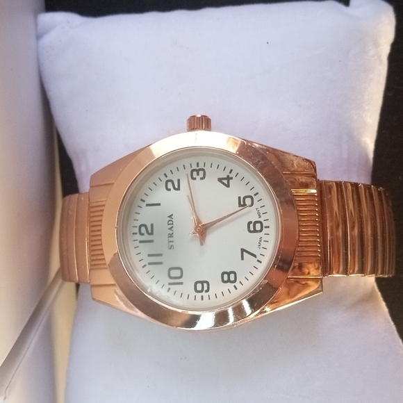 Strada Watch - Picture 2 of 2